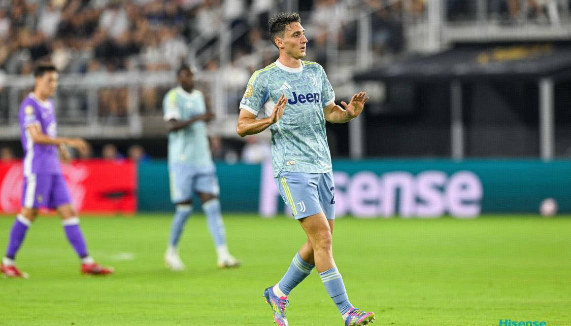 摩拉塔头槌破门，尤文图斯锁定胜势